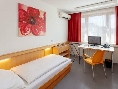 Hotel Allyouneed Vienna4 Vienna